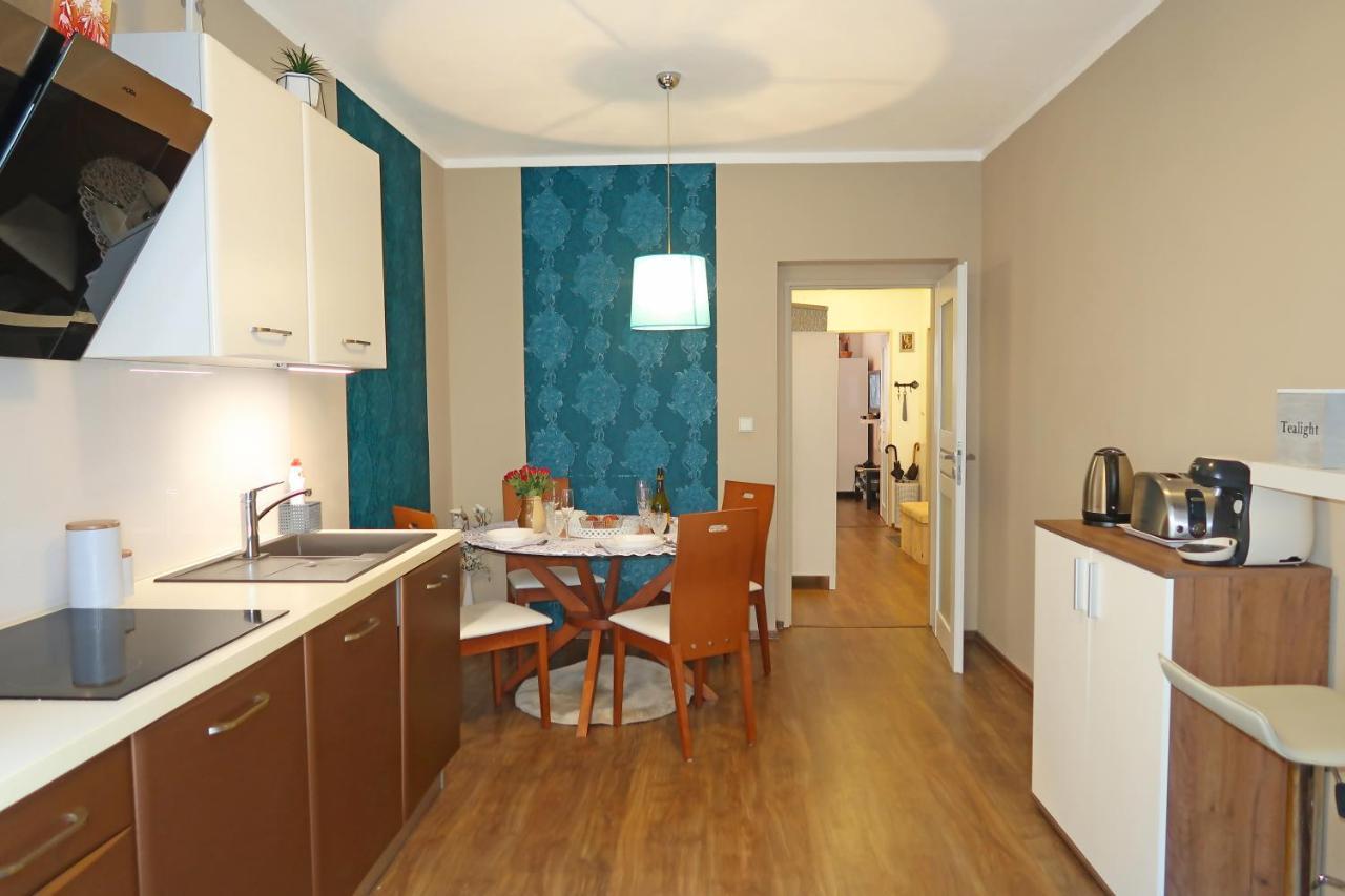 Apartment Carla Карлови Вари Екстериор снимка