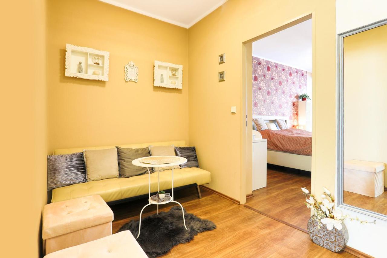 Apartment Carla Карлови Вари Екстериор снимка